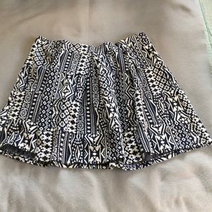 Xhilaration skirt